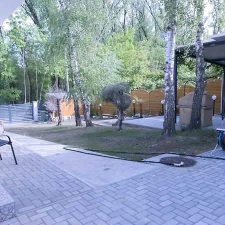 Tisza Apartmán *